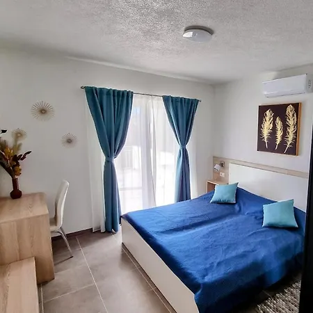 Bed and Breakfast Dorijini Dvori