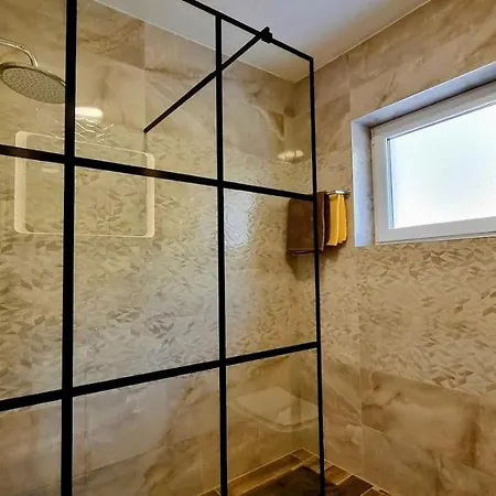 Bed & Breakfast Dorijini Dvori