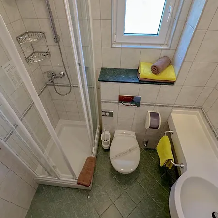 Dorijini Dvori Bed & Breakfast