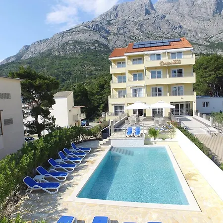 Dorijini Dvori Bed & Breakfast