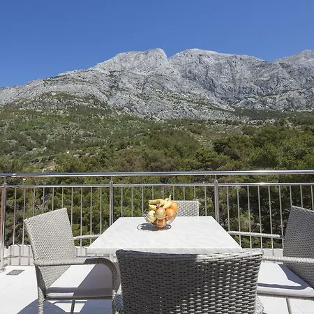 Dorijini Dvori 4* Baška Voda