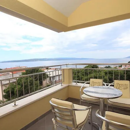 Dorijini Dvori Bed & Breakfast